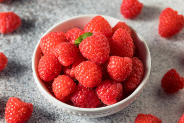 Raw Red Organic Raspberries