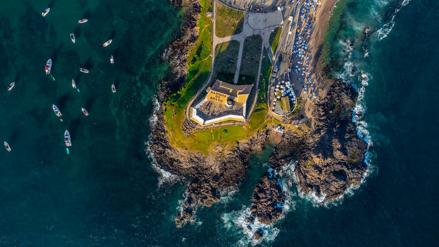 Farol da Barra Forte Santo Ant&ocirc;nio Salvador Bahia Praia Mar Ba&iacute;a de Todos os Santos Nordeste P&ocirc;r do Sol Pedras Atl&acirc;ntico Barcos Hist&oacute;rico