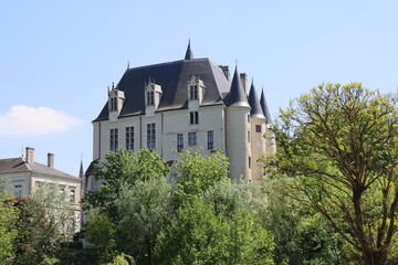 Fototapeta na wymiar Le château Raoul, vu de l'extérieur, ville de Chateauroux, département de l'Indre, France