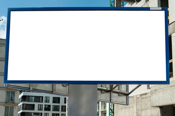 Obraz premium Advertising billboard mock-up infront of the construction site