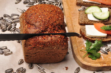 bread and vegetables