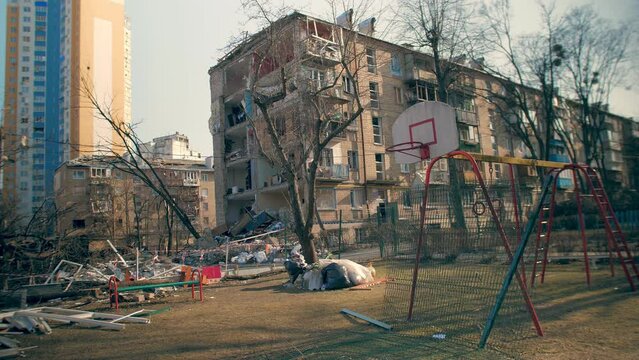 War ruin city danger ukraine kyiv kiev destruction house destroy