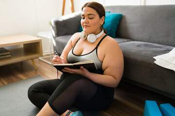 Writing down her journey losing weight