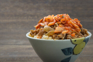 キムチ牛丼 　大盛り
