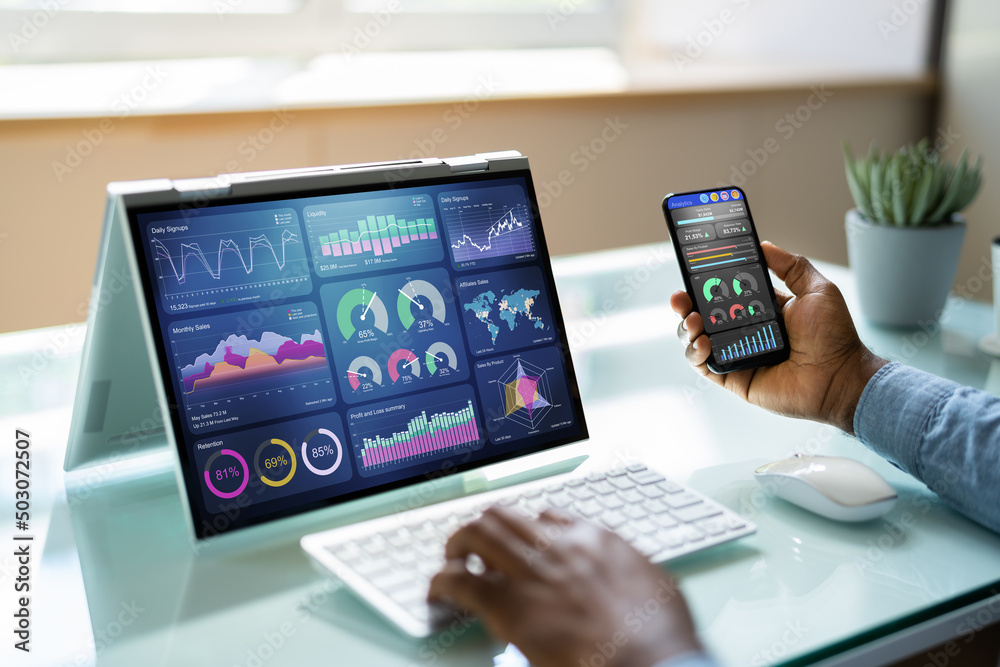 Aufkleber data analyst using data analytics kpi