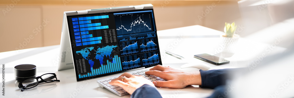 Poster KPI Dashboard Data Analytics