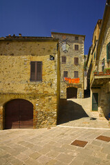 Naklejka premium Castiglione d'Orcia, medieval alleys