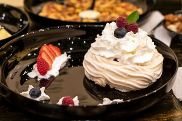 postre de frutos rojos 