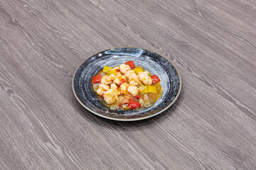 Spicy Gamberi, Spicy , Gamberi, gamberi, verdure, peperoncino, arachidi, piccante, salmone, Cinese, riso, alga, Cina, alimento, isolata, sushi, bianco, pasti, nera, piatto, salutare, crostaceo, cena, 