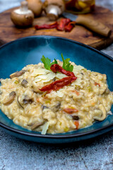 Risotto with mushrooms and sun-dried tomatoes