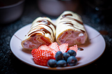 pancakes with berries
