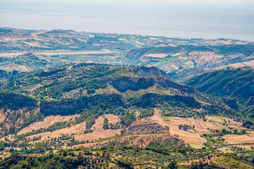 Fototapeta na wymiar Panorama della costa ionica della Calabria visto da Montestella