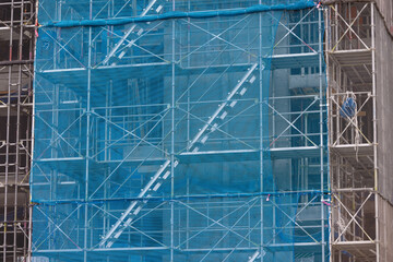 建設中のマンション