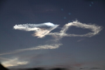 Fototapeta premium Vapor Trail SpaceX Re-entry 