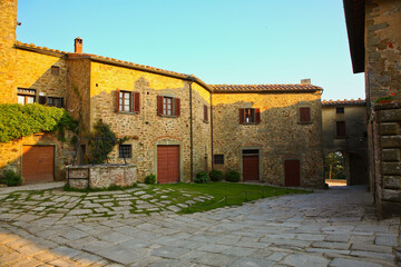 Fototapeta premium Gargonza, Borgo murato, Siena., Toscana Italy