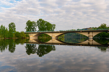 Fototapeta na wymiar Mendener Brücke in Mülheim 