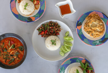 Mixed Thai and European Style Food  - อาหารไทยและอาหารยุโรป