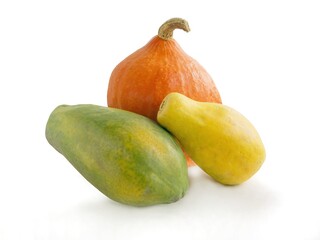 green and yellow fruits of riesen papaya and fairtrade close up