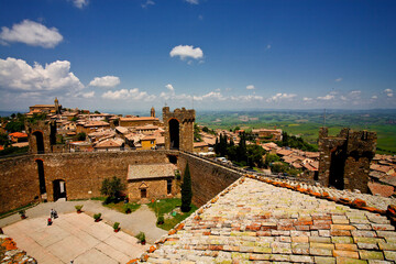 Obraz premium Montalcino,toscana, italia, borgo, medievale