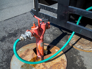 Water supply to the consumer from a fire hydrant