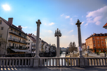 Fototapeta na wymiar Fishmarket footbridge and the Ljubljanica river