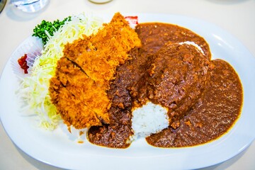 カツカレー