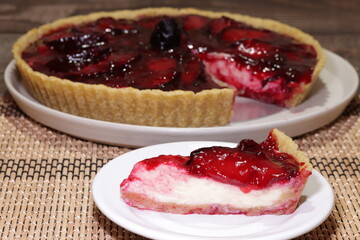 Torta de Ameixa Doce / Sweet Plum Pie