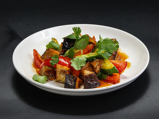 Stir-fried vegetables with herbs and sauce