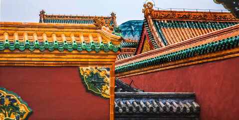 Roofs Dragons Walls Manchu Imperial Palace Shenyang Liaoning China - obrazy, fototapety, plakaty