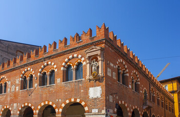 House of merchants and artisans (Domus Mercatorum) on the Piazza delle Erbe in Verona, Italy	
