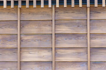 日本家屋の板の壁