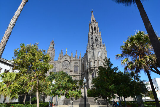 cattedrale di san juan batista arucas gran canaria