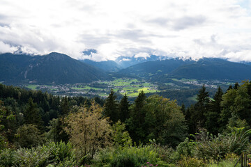 Fototapeta na wymiar Blick auf Berchtesgaden - Berchtesgadener Alpen