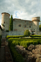 Fototapeta na wymiar Castello di Meleto, Chianti meridionale. Siena, Toscana, Italia