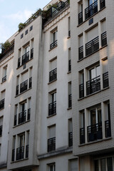 Fototapeta na wymiar Apartment building in Paris, France