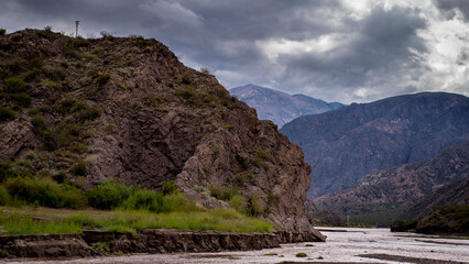 river in mountains