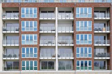 Mehrfamilienhaus mit Balkonen, Cuxhaven, Niedersachsen, Deutschland, Europa