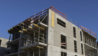 Immeuble b&eacute;ton en construction	