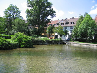 Fototapeta na wymiar Quelle der Pader in Paderborn