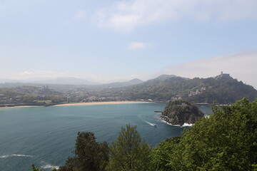 View of the beach and sea in San Sebastián 