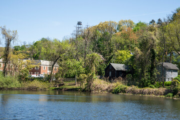 Obraz premium house on the river