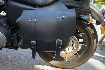 Leather vintage  black saddlebags for Harley in the side back of the motorbike to keep the luggage...