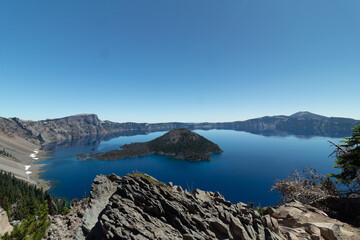 Fototapeta na wymiar crater lake from above