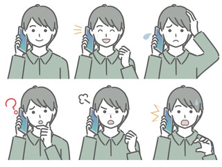 スマホで話す私服の若い男性