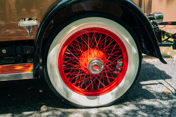 wheel of the car red old 