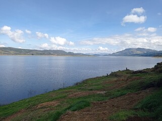 Embalse de Agua en Guatavita Cundinamarca, Colombia