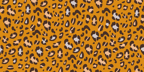 Leopard brown seamless pattern. Animalistic print for fabric, paper. Vector hand-drawn background. 