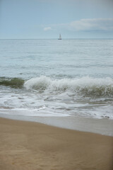 Vagues bord de mer