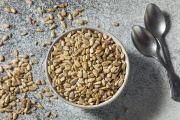Raw Dry Organic Sunflower Seed Kernels