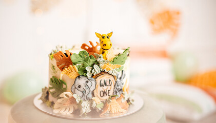 jungle cake closeup
